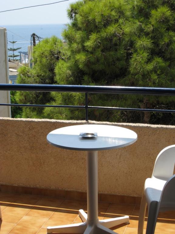 Pericles Studios Agia Marina  Room photo